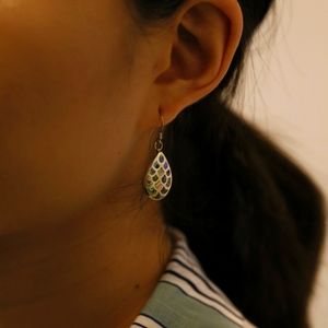 Silver (925) Mermaid Earring w/Abalone